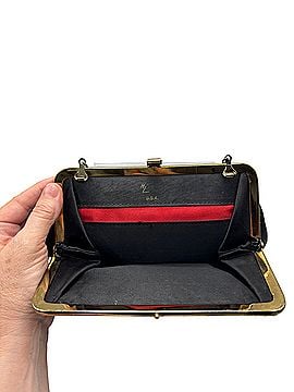 HL Clutch (view 2)