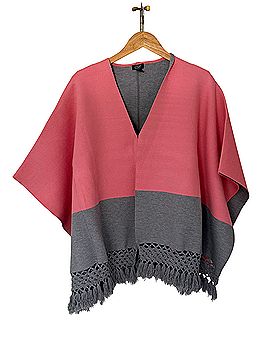 Roffe Poncho (view 1)