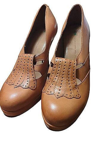 Schuler & Sons Philadelphia Heels (view 1)