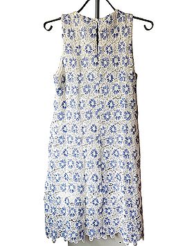 Julia Jordan Casual Dress (view 2)