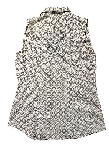 Van Heusen Business Casual Sleeveless Button-Down Shirt (view 2)
