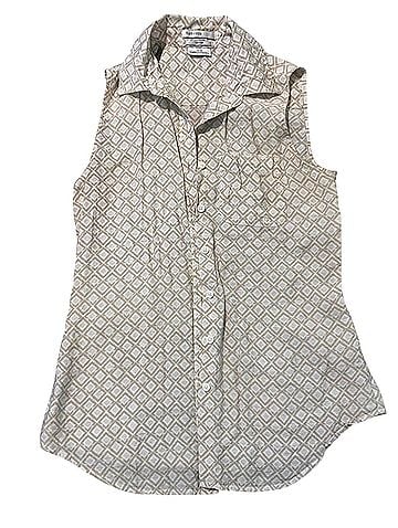 Van Heusen Business Casual Sleeveless Button-Down Shirt (view 1)