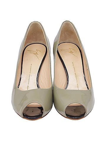 Giuseppe Zanotti Giuseppe Zanotti Wedge Peep Toe Pumos in Green Patent Leather (view 2)