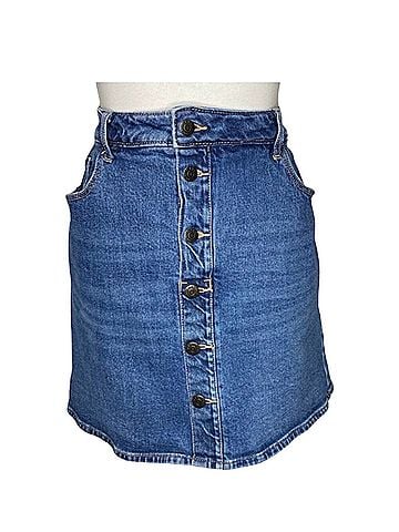 Old Navy Denim Skirt (view 1)
