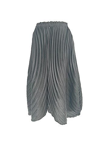 Issey Miyake Issey Miyake Pleated Midi Skirt in Black Polyester (view 1)
