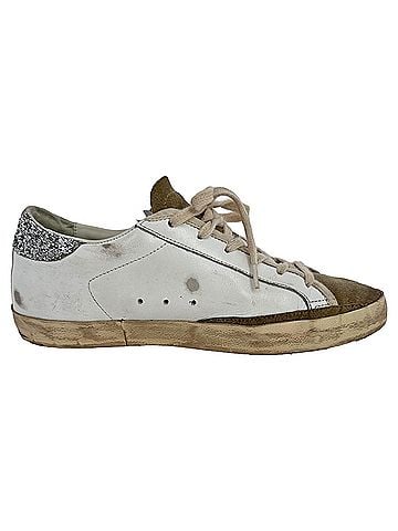 Golden Goose Golden Goose Super-Star Sneakers in White Leather and Suede (view 1)