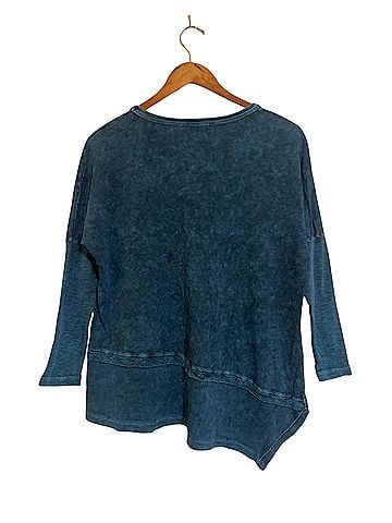 Jess & Jane Long Sleeve Blouse (view 2)