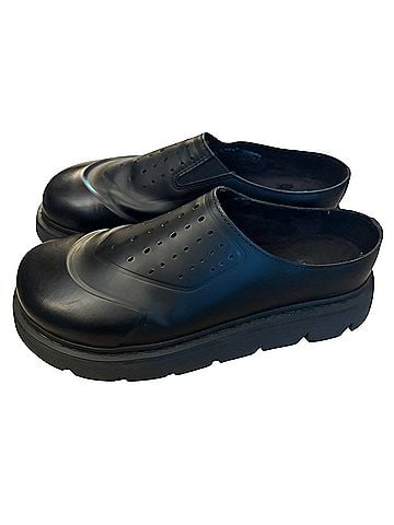 Dr. Martens Vent XX02 Mule/Clog (view 1)