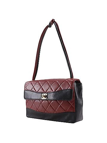 Chanel Chanel Matelasse Shoulder Bag, Bicolor Lambskin, Black/Red, A5 Size, Turn-Lock, Women's (view 2)