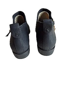Ugg Boots (view 2)