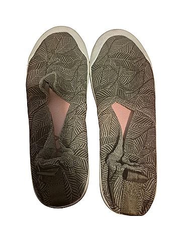 Roxy Flats (view 2)