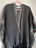 Francesca's 100% Acrylic Solid Black Tan Poncho One size - photo 4