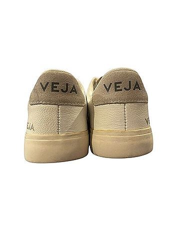 VEJA Campo Sneakers (view 2)