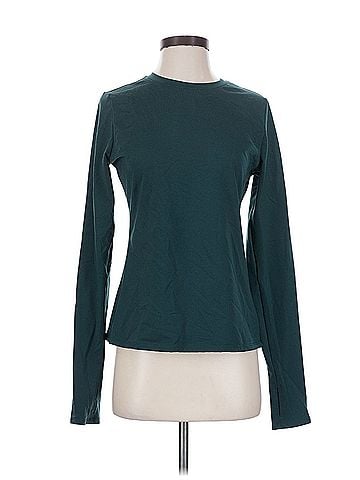 Alo Yoga Long Sleeve Top (view 1)