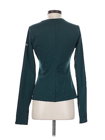 Alo Yoga Long Sleeve Top (view 2)