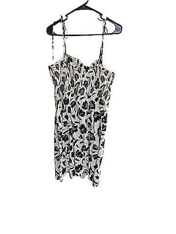 Old Navy mini Casual Dress (view 2)