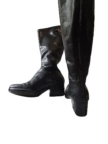 Born Boots (view 2)