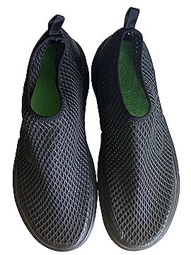 Oofos OOmg Mesh Low Sneakers (view 2)