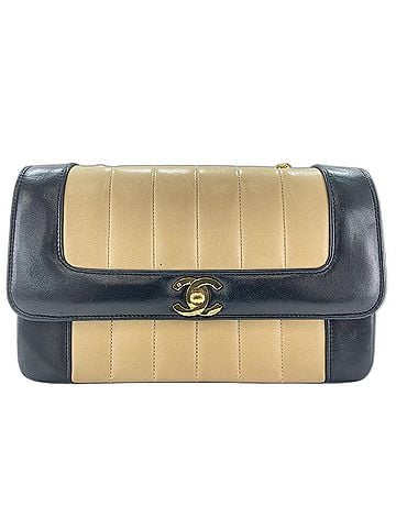 Chanel Chanel shoulder bag, beige (view 1)