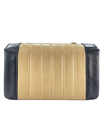 Chanel Chanel shoulder bag, beige (view 2)