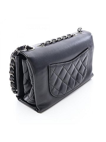 Chanel Chanel Matelassé Shoulder Bag/Handbag, Leather, Women's, Black (view 2)