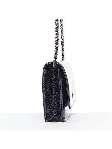 Chanel CHANEL Timeless Classic Flap Wallet on Chain navy scaled leather crossbody bag (view 2)