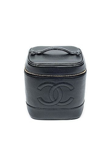Chanel Timeless Tall Vanity Case (view 1)