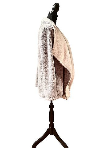 Vera Wang Fleece (view 2)