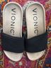 Vionic Black Sandals Size 9 - photo 3
