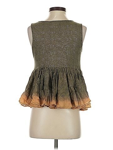Akemi + Kin Akemi + Kin Sleeveless Blouse (view 2)