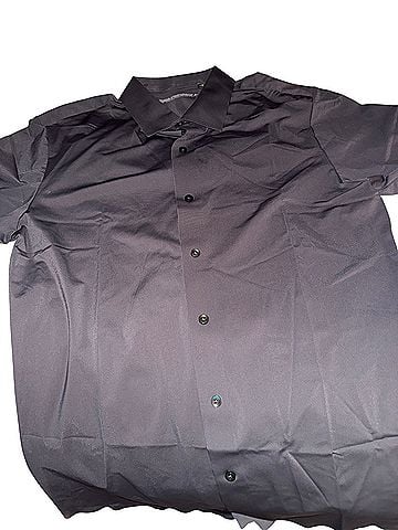 Old Navy Short Sleeve Button-Down Shirt (view 1)