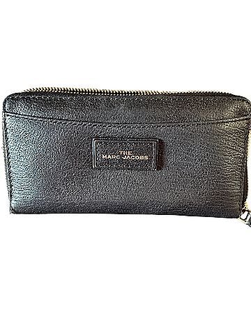 Marc Jacobs Wallet (view 1)
