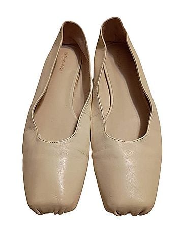 Reformation Mikayla Flats (view 1)
