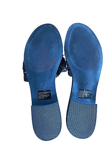 Universal Thread Sandals (view 2)