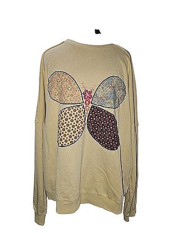 Easel Patchwork Appliaue Butterflt Crew Pullover Long Sleeve T-Shirt (view 1)