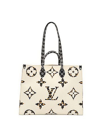 Louis Vuitton LOUIS VUITTON Louis Vuitton Monogram Jungle Giant OnTheGo GM Tote Bag Shoulder Ivory M44675 (view 2)