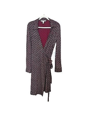 Diane von Furstenberg Casual Dress (view 1)