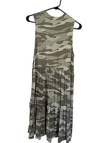 Mud Pie Casual Dress (view 2)