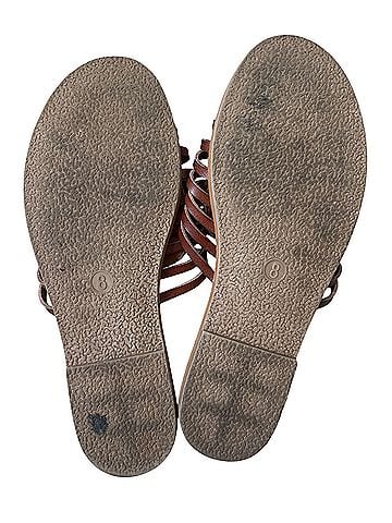 Universal Thread Sandals (view 2)