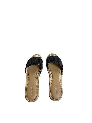Lauren by Ralph Lauren Polly Sandals (view 2)