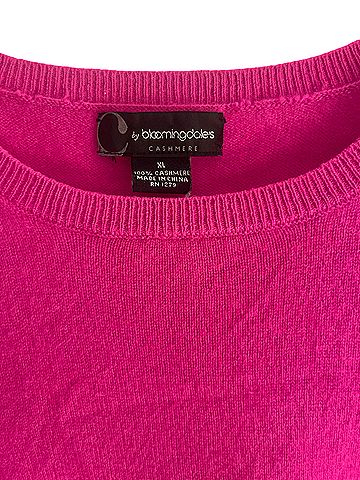 Bloomingdale's Short Sleeve Blouse (view 2)