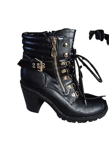 Guess Boots (view 1)