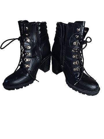 Guess Boots (view 2)