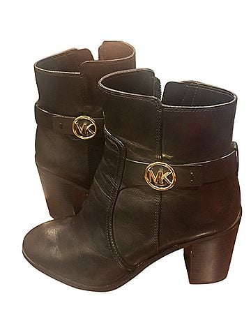 Michael Kors Ankle Boots (view 1)