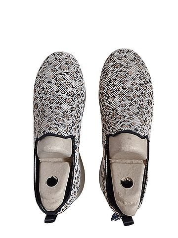 Skechers Sneakers (view 1)