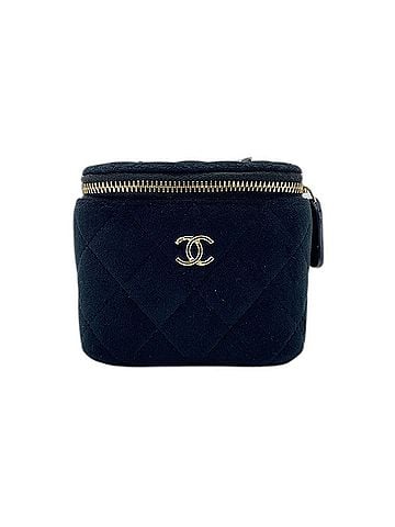 Chanel CHANEL Matelassé Shoulder Bag, Black (view 1)