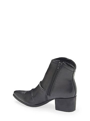 Chocolat Blu Women's Lian Boots in Black (view 2)