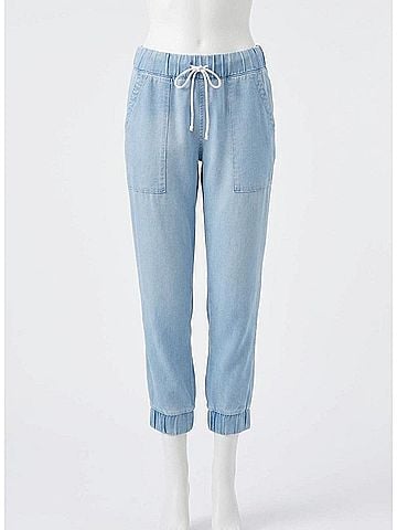 Bella Dahl Chelsea Pocket Jogger in Malibu Mist Wash (view 1)