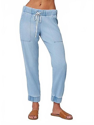 Bella Dahl Chelsea Pocket Jogger in Malibu Mist Wash (view 2)