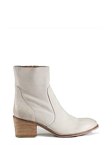 Diba True Women's Majes Tic Boots (view 1)